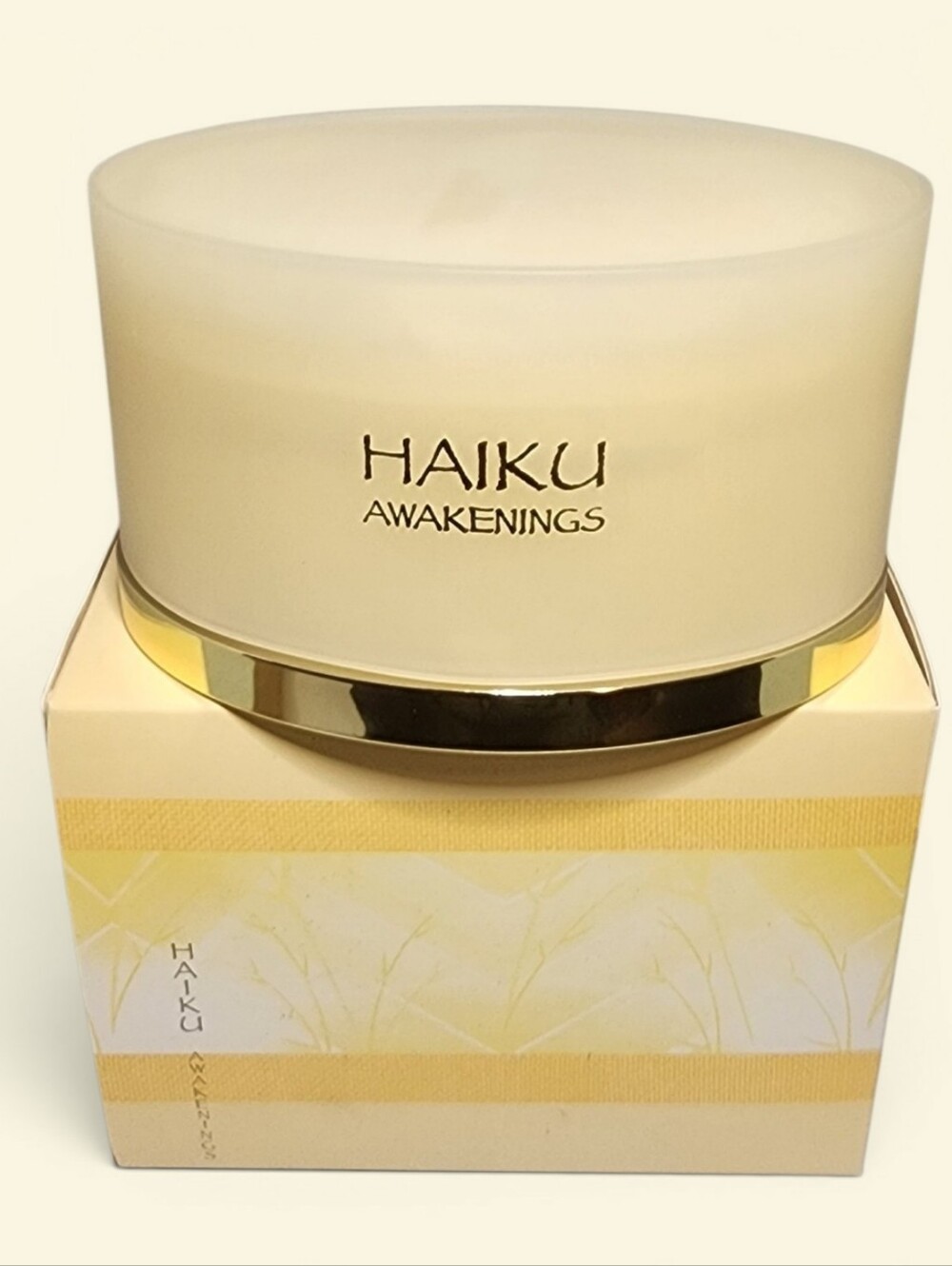 2004 Haiku Awakenings Shimmer Dusting Powder with Puff